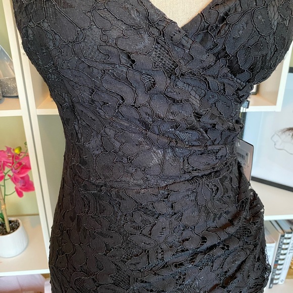 LAUNDRY lace evening gown - Picture 7 of 12